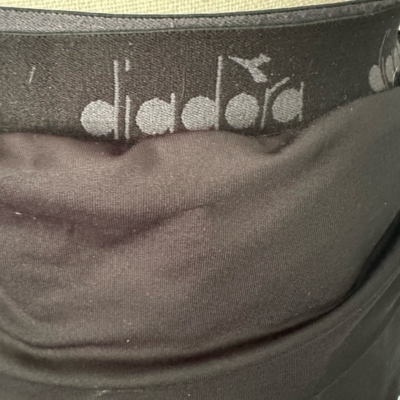 Diadora Black Joggers Pants Womens M  EUC - Picture 2 of 7